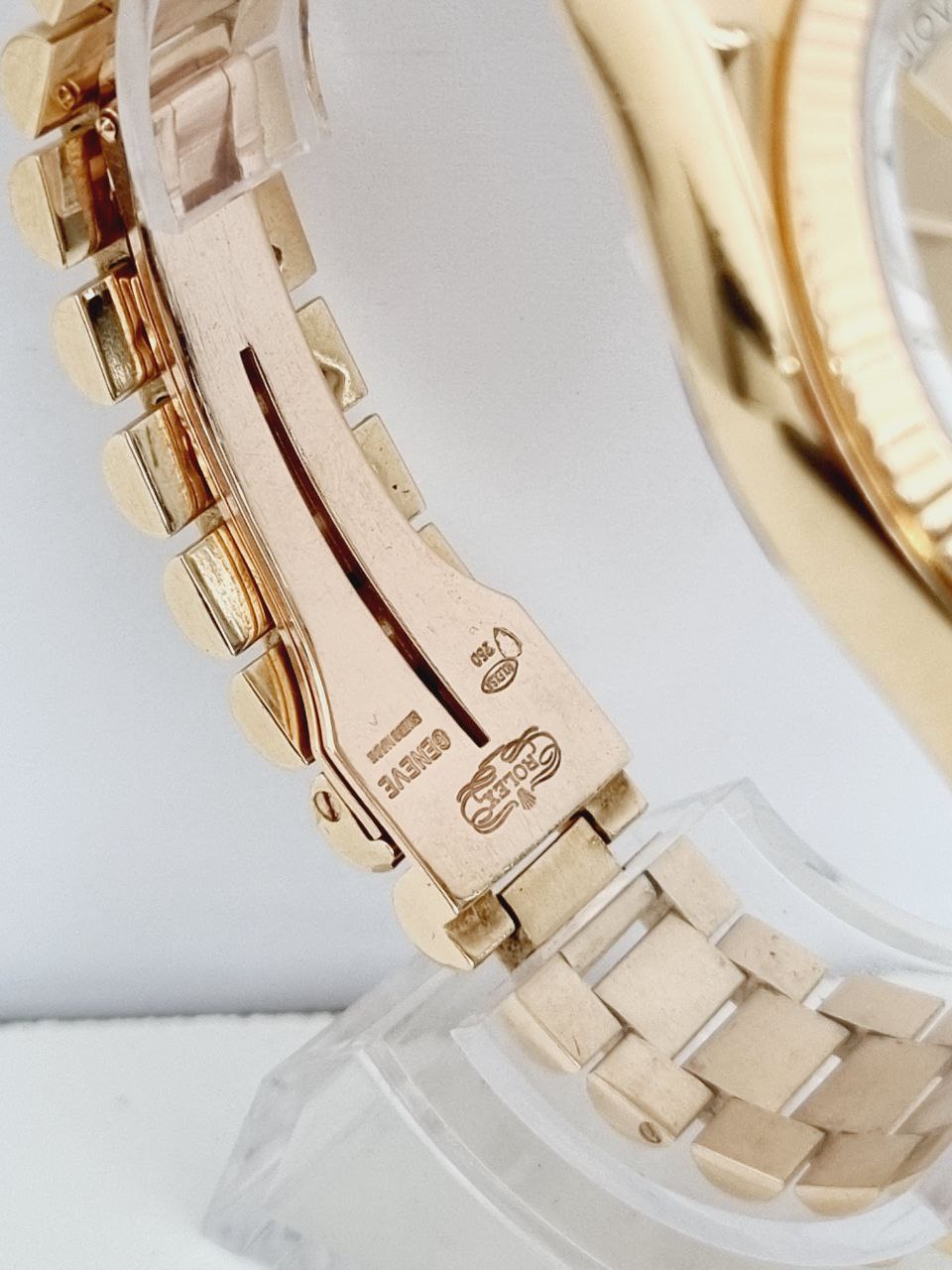 Rolex - Ref. 18038 - Day-Date - President - Full Gold - Vintage - Year 1980