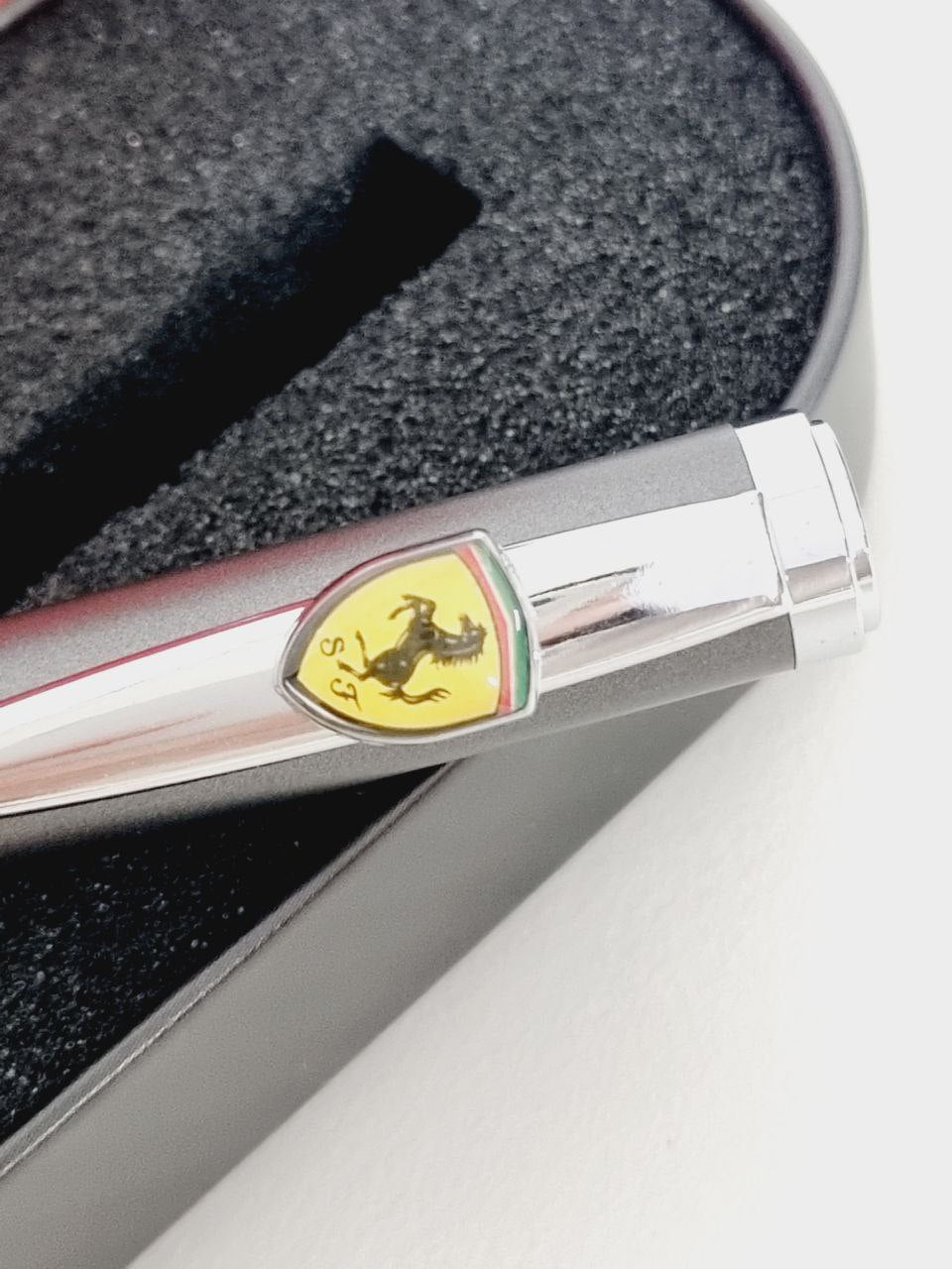 Penna a Sfera Ferrari