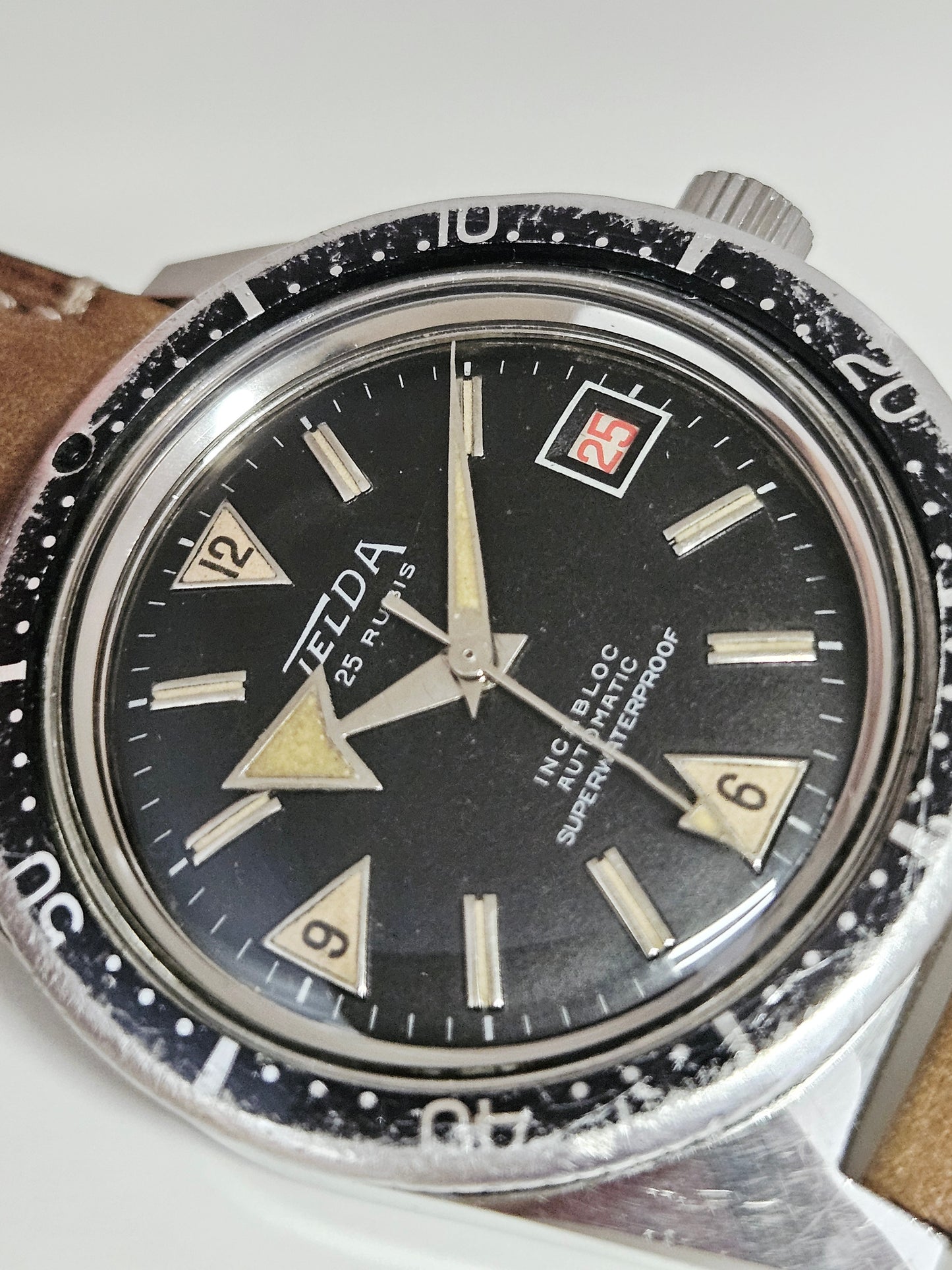 Telda - Diver - Superwaterproof - Automatico - Date Roulette - Swiss Made
