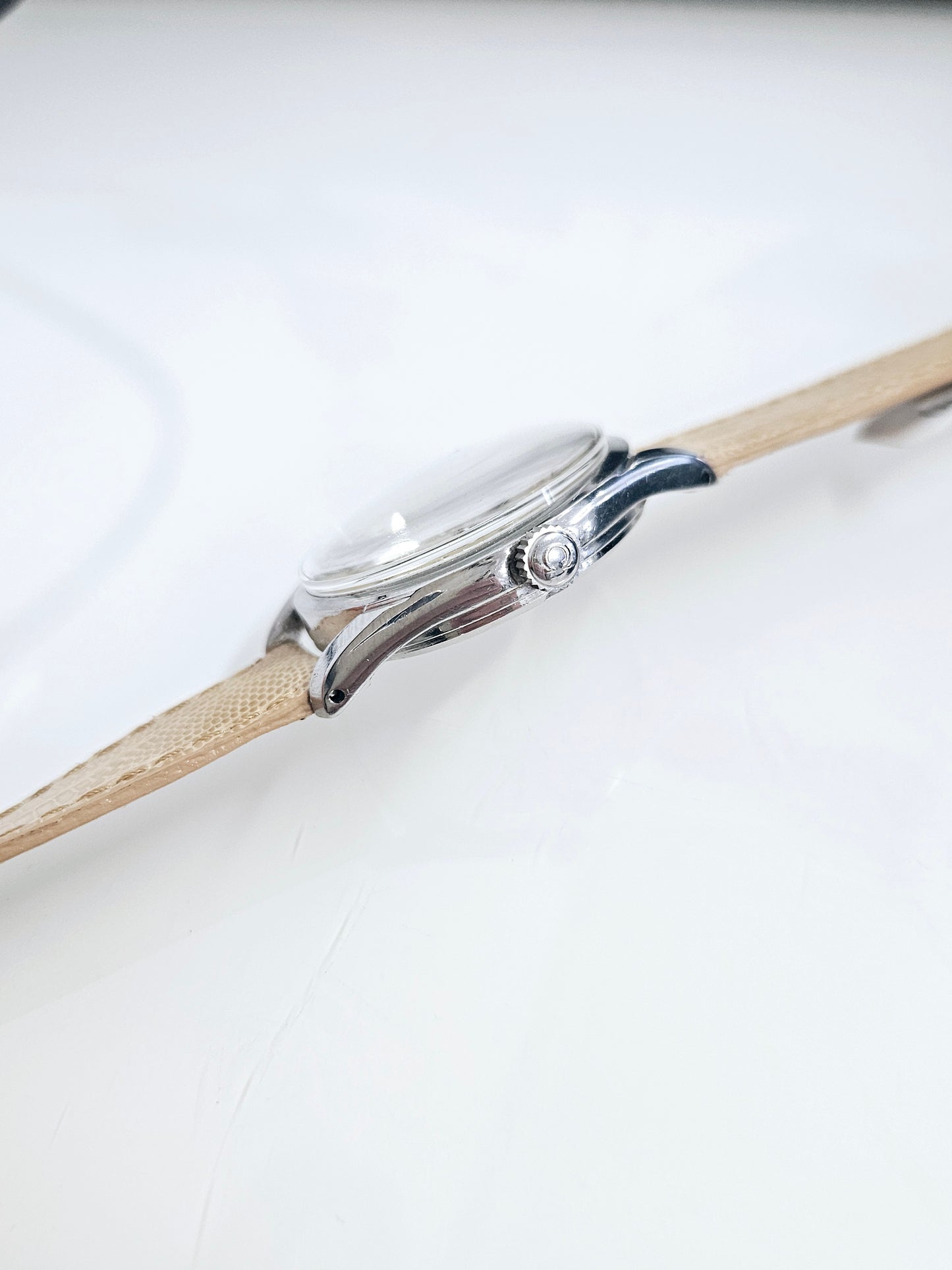 Omega - SAURER - Ref. 2639-10 - Signed Dial