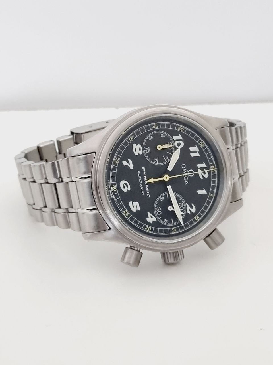 Omega - Dynamic Chronograph - Ref. 175.0310 - Automatic - Cal.1138