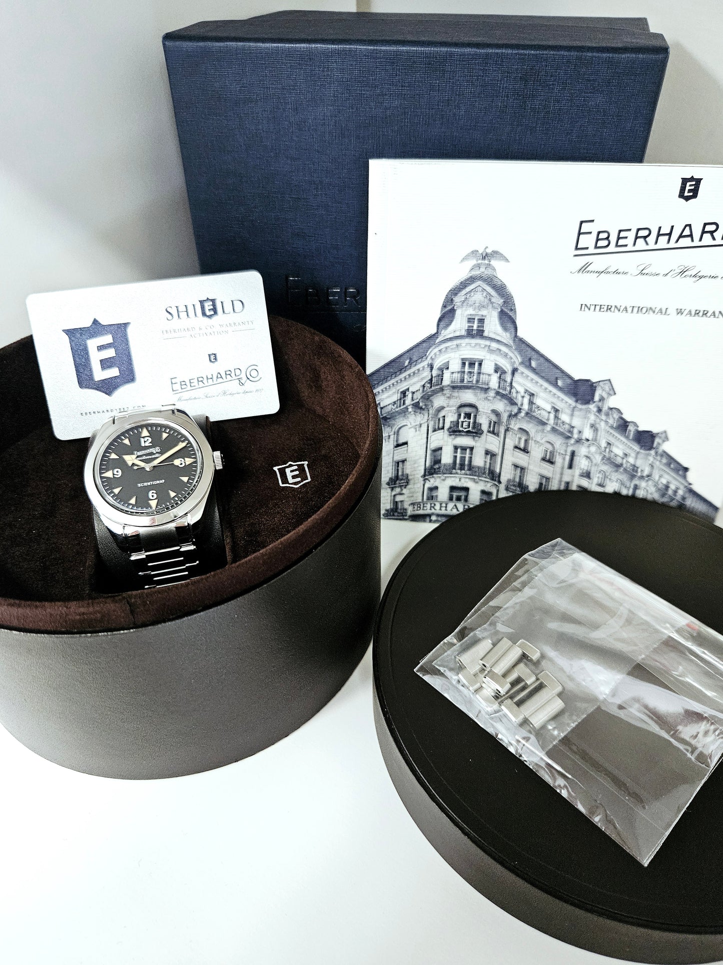 Eberhard & Co. - Scientigraf - Automatic - Ref: 41043.02 CAPS - Full Set