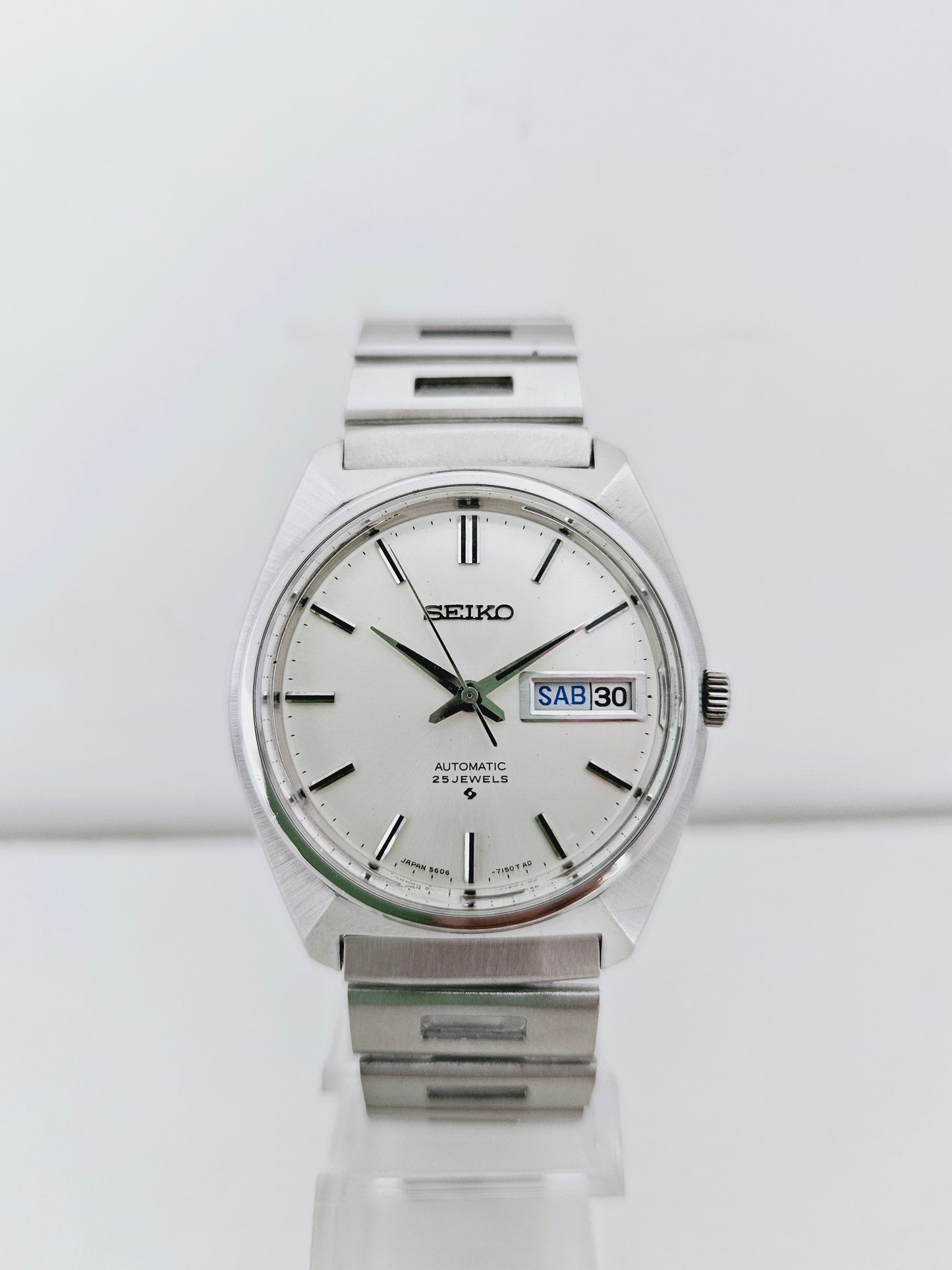 Seiko Ref. 5606-7000 Japan Day Date