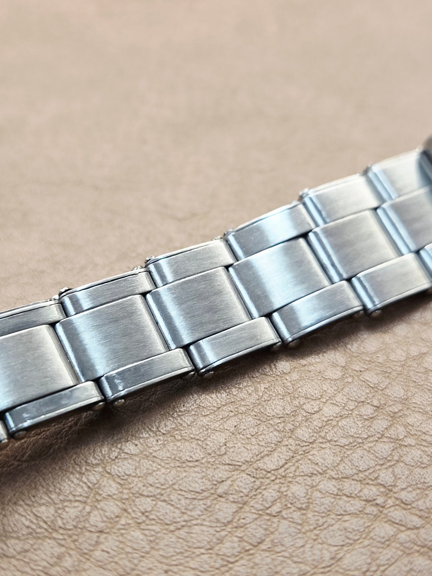 Bracciale Oyster - Rivetti - Finali Curvi - Acciaio Vintage - 18 mm