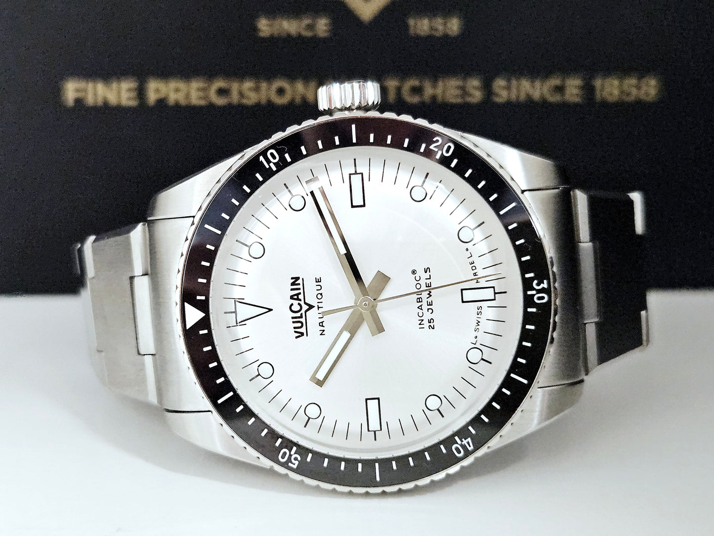 Vulcain - Nautique Skindiver - Polar x Angelini - Limited Edition 17/20