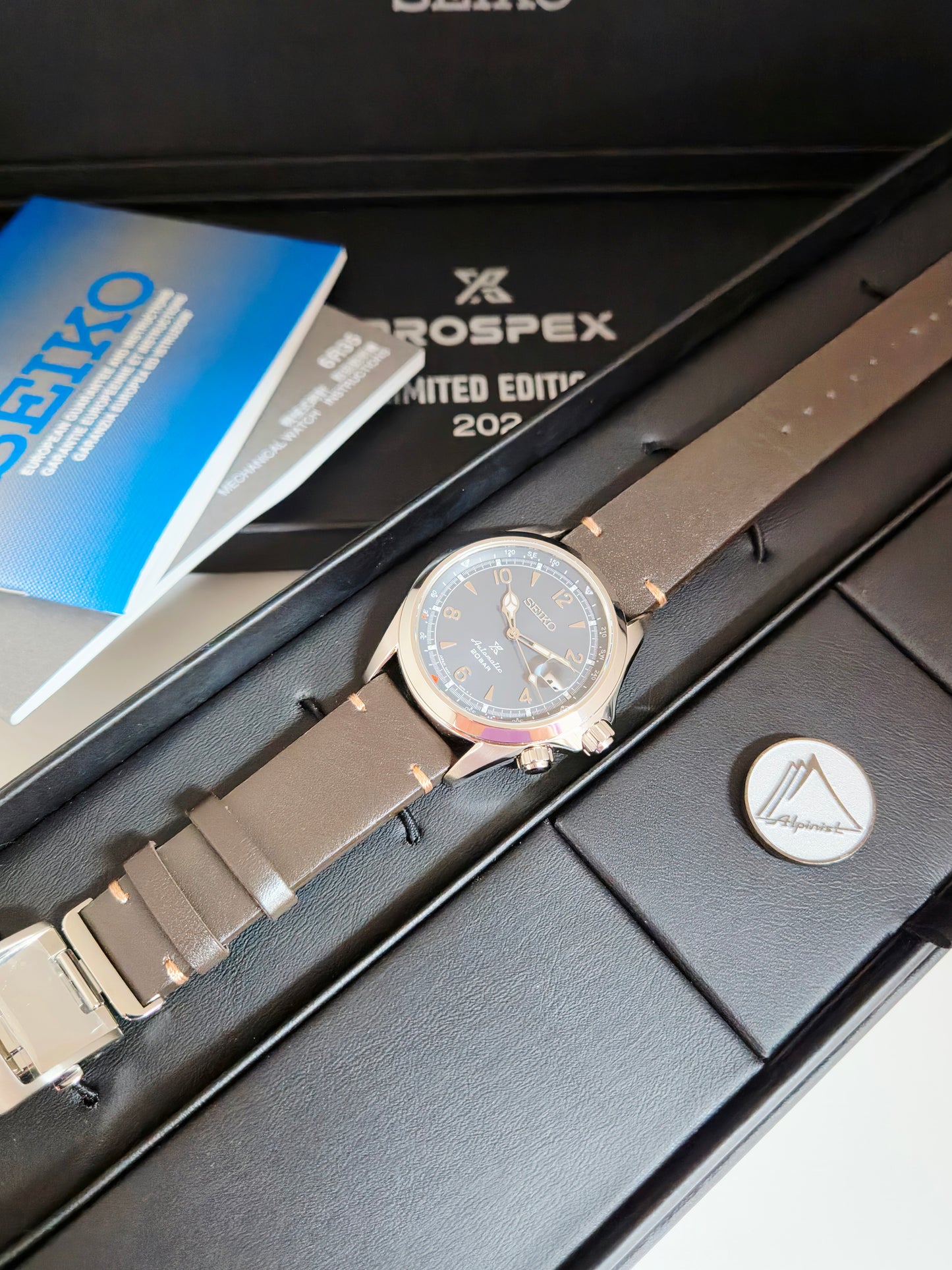 Seiko Prospex Alpinist - Mountain Sunset - Ref. SPB201J1 - Limited Edition 1570/2021