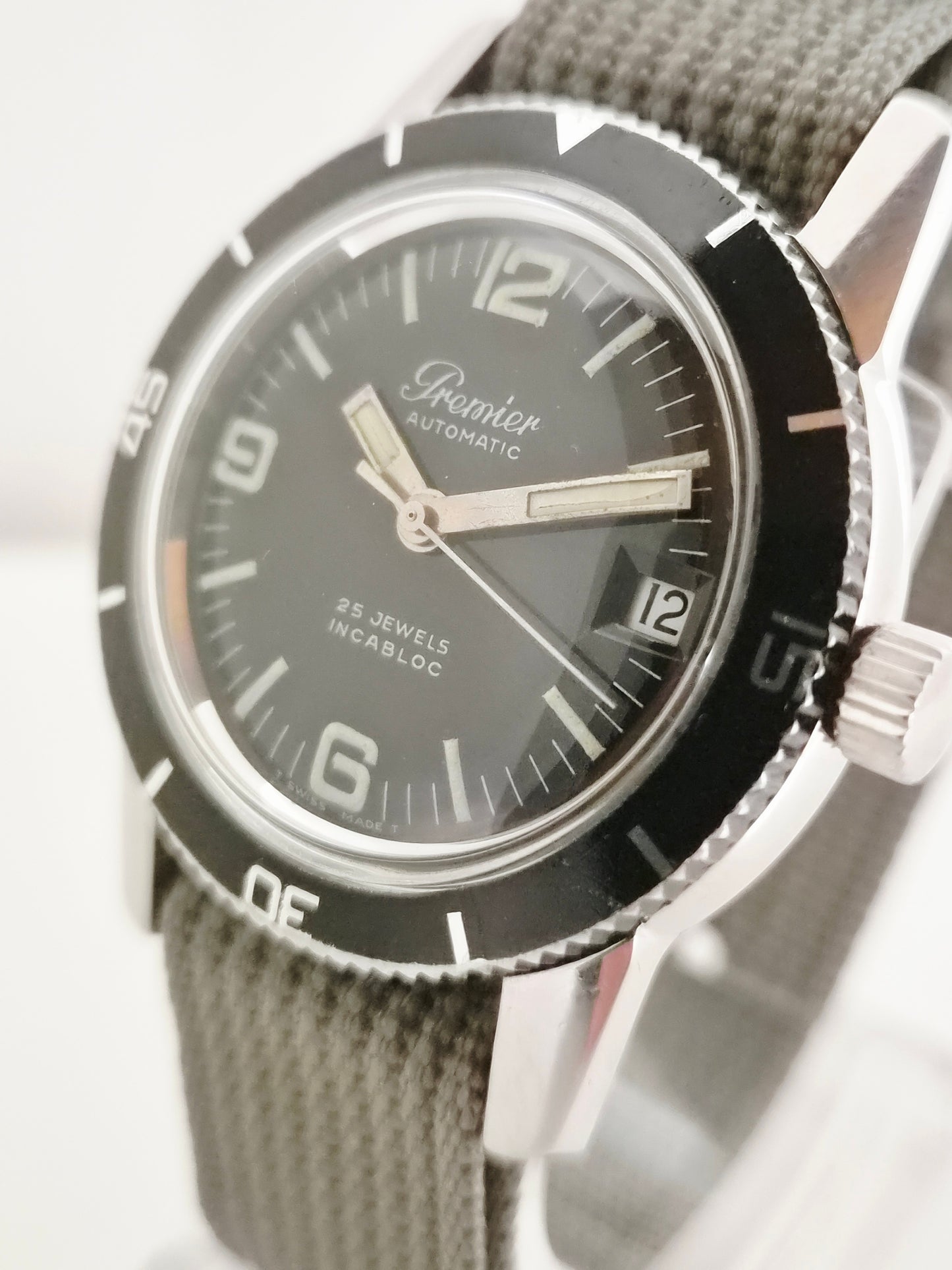 Premier - Skin Diver - 20 Atm - Steel Case - Automatico