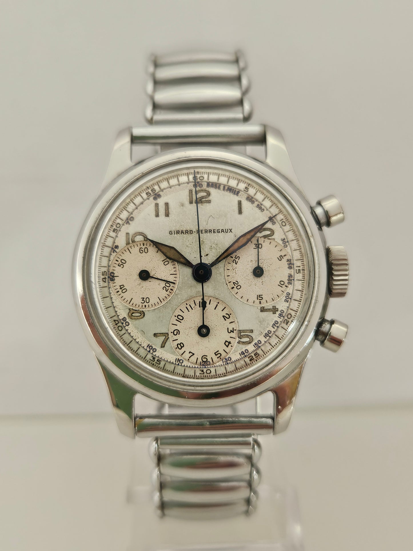 Girard Perregaux – Compax Ref. 22209 Chronograph – Cal. Universal Genève 281