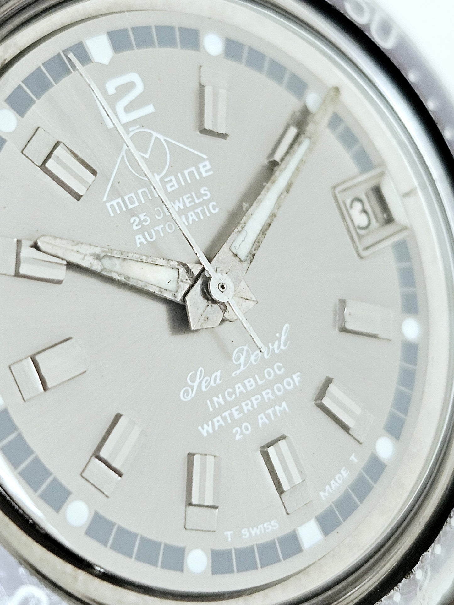 Mondaine - Sea Devil - Ref. 1300 - Calypsomatic Case - Diver 20 Atmos