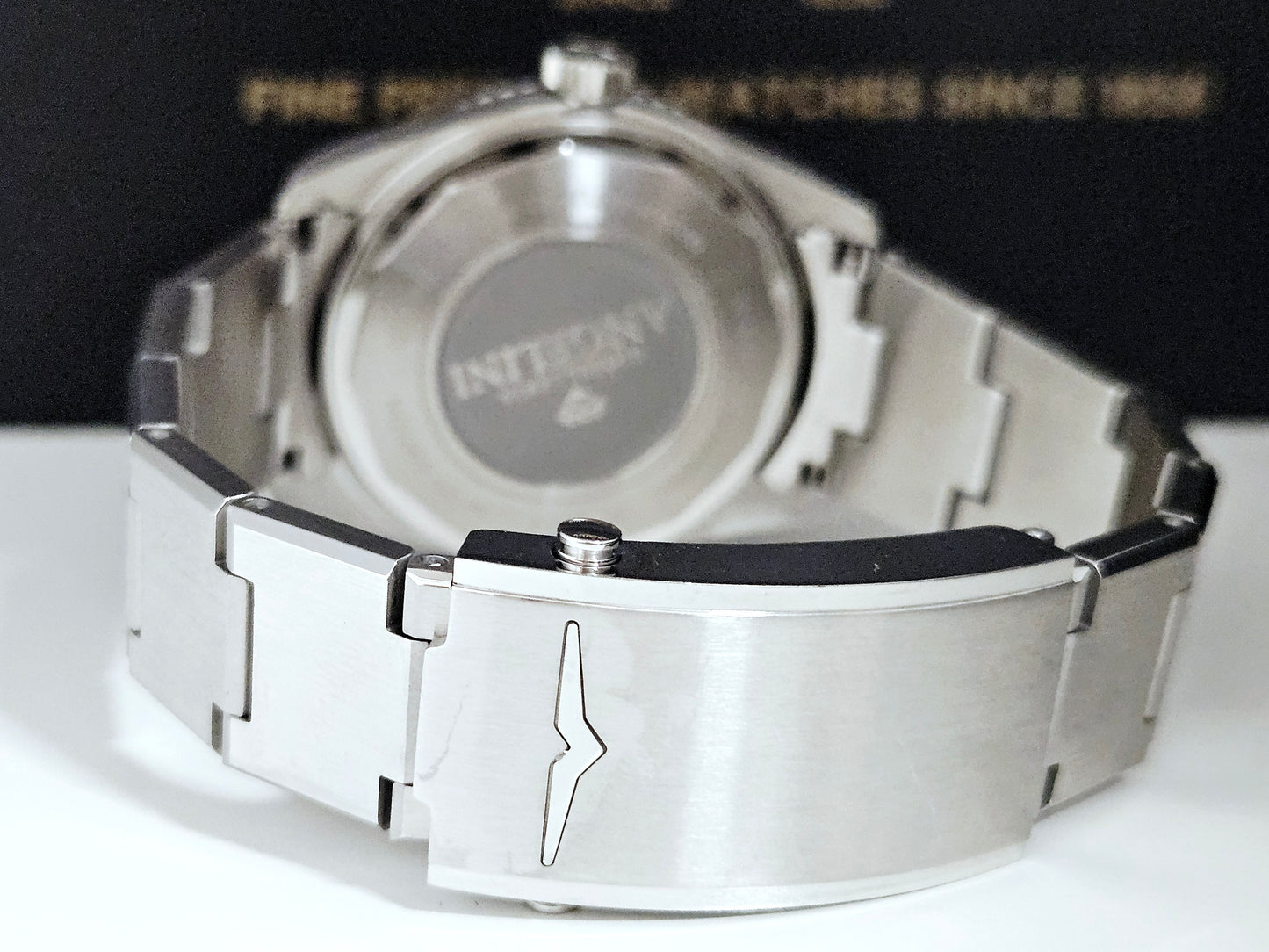 Vulcain - Nautique Skindiver - Polar x Angelini - Limited Edition 17/20