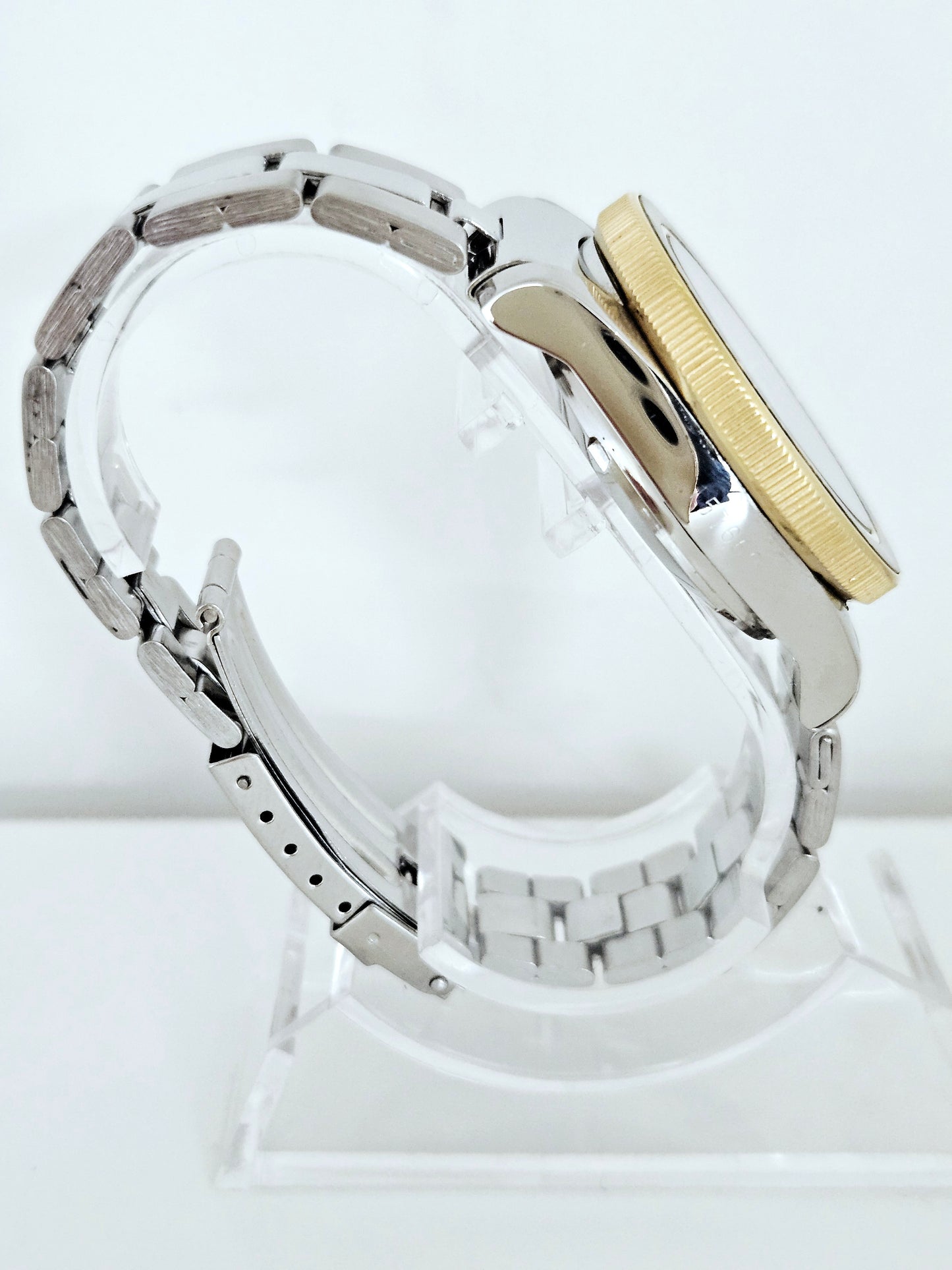 Squale Medium - Asymmetric Case - 30 ATM - Von Büren SA