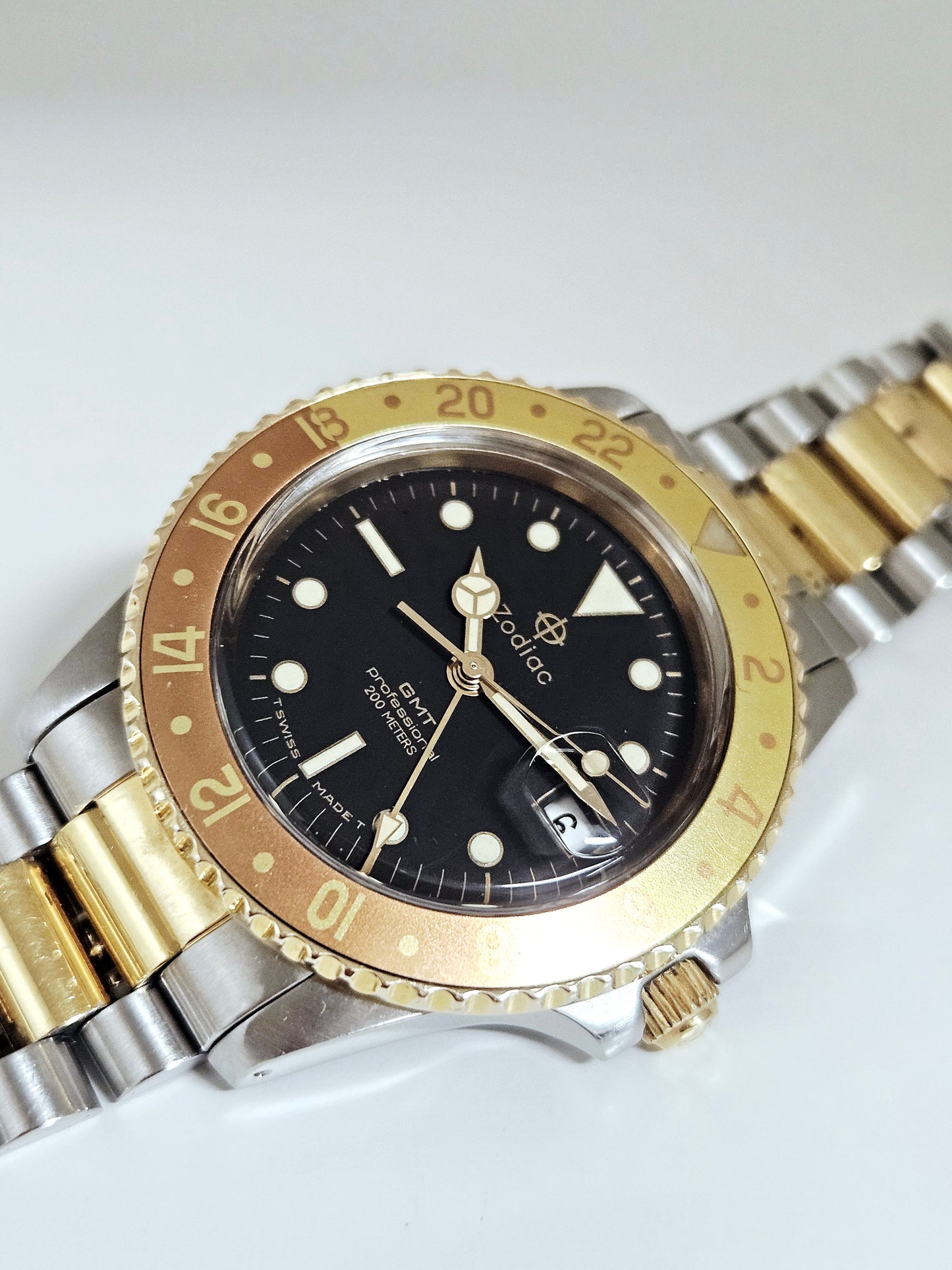 Zodiac - Root Beer - GMT Professional - 200 Meter