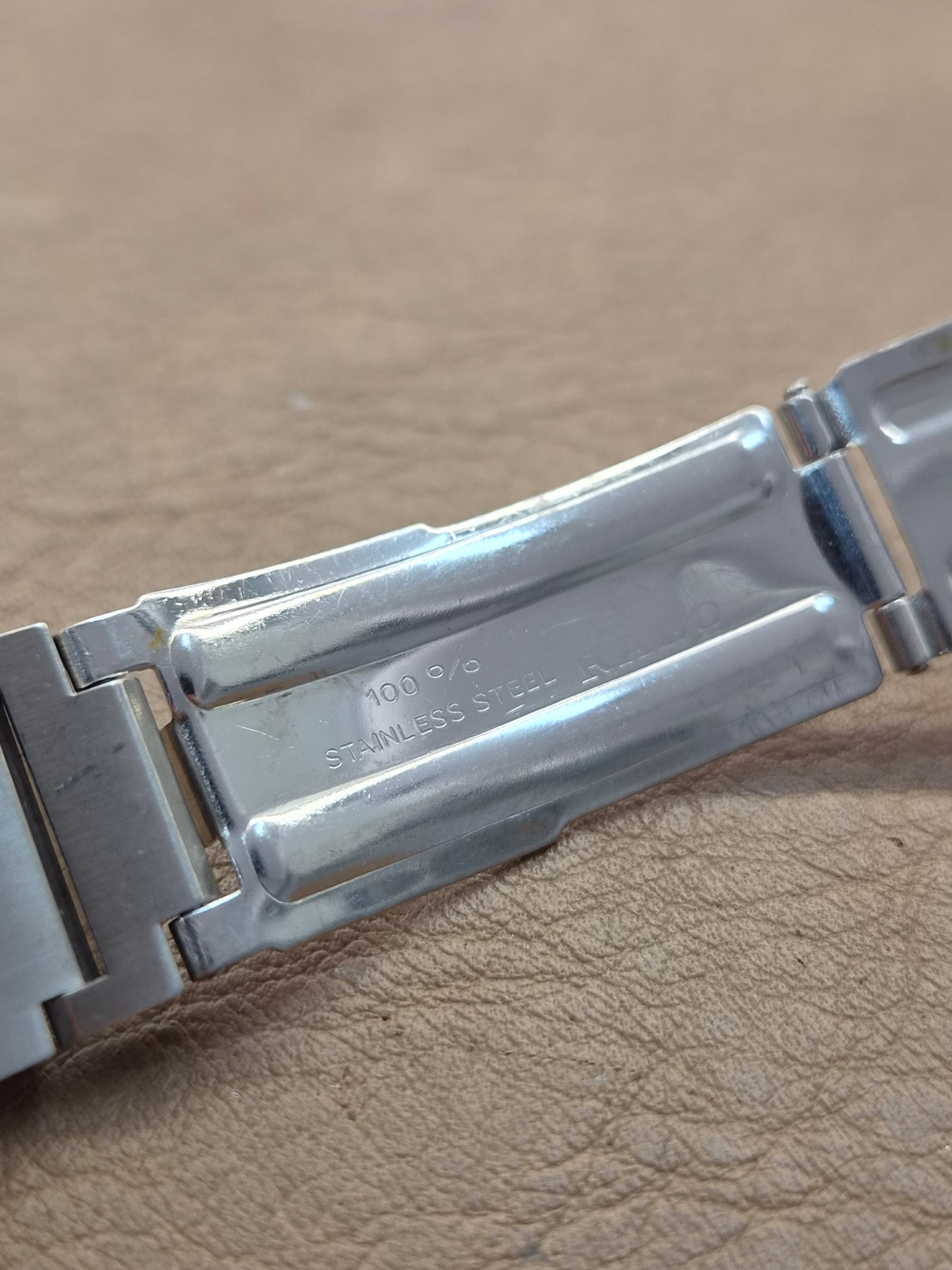Bracciale Rado - Acciaio Vintage - 19,5 mm - Finali Curvi- Maglia a Vite