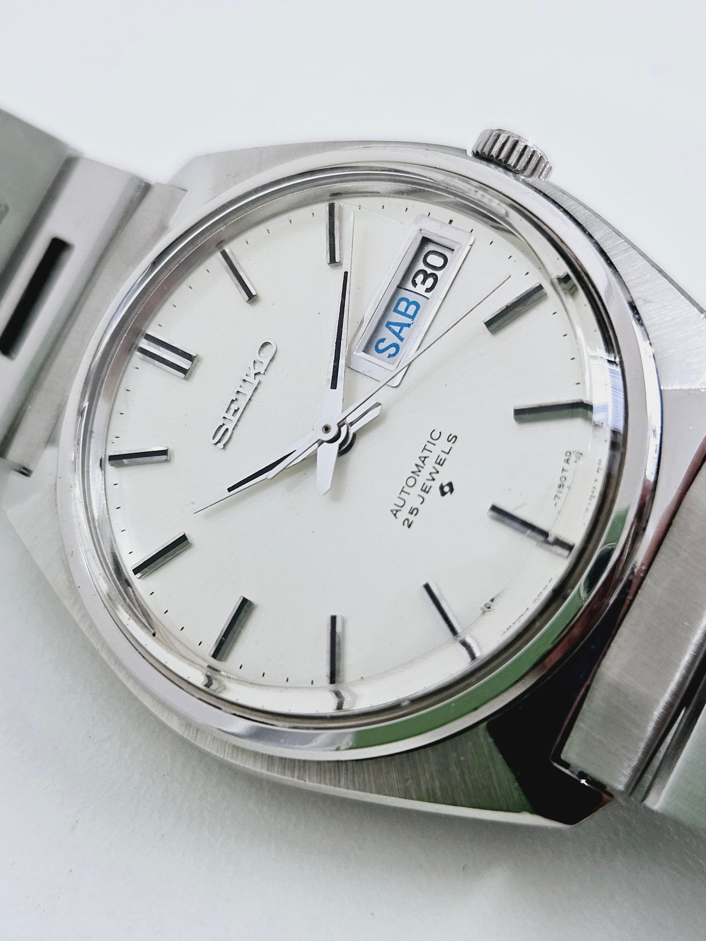 Seiko Ref. 5606-7000 Japan Day Date