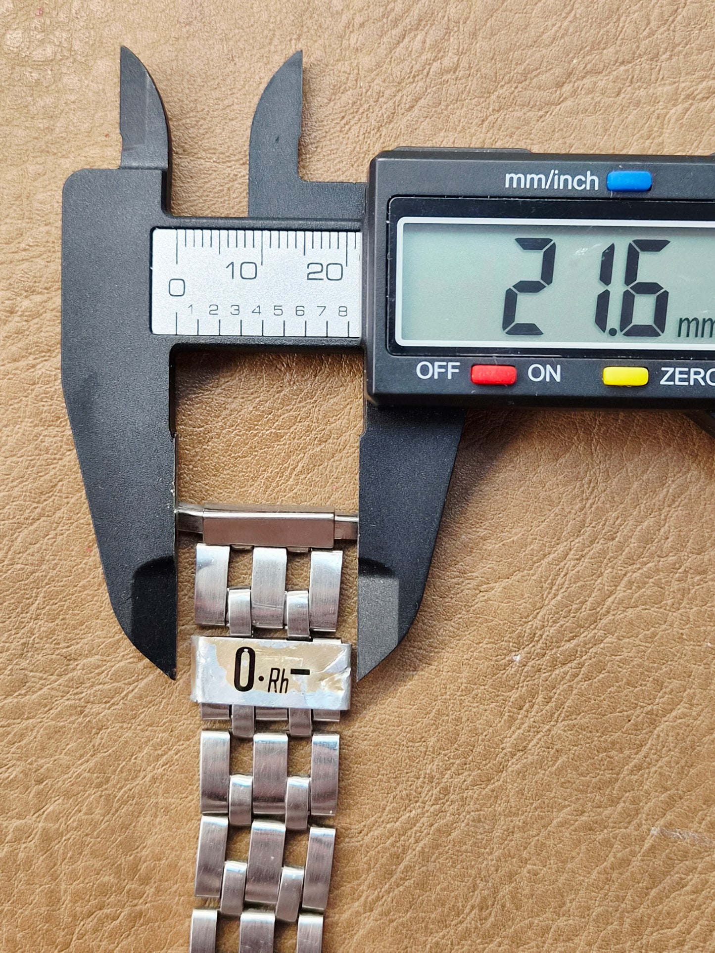 Bracciale in Acciaio - Vintage - Misura 16/22 mm